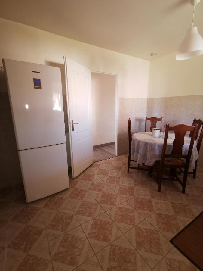 Petite Maisonnette De Plein Pied Le Taillan-Médoc Exterior foto