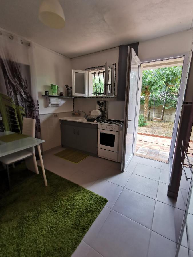 Petite Maisonnette De Plein Pied Le Taillan-Médoc Exterior foto